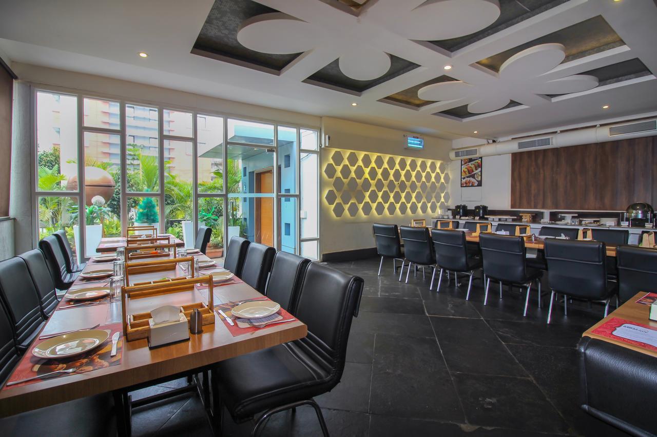 Oyo 24197 Saptaruchi Hotel Pimpri-Chinchwad Esterno foto