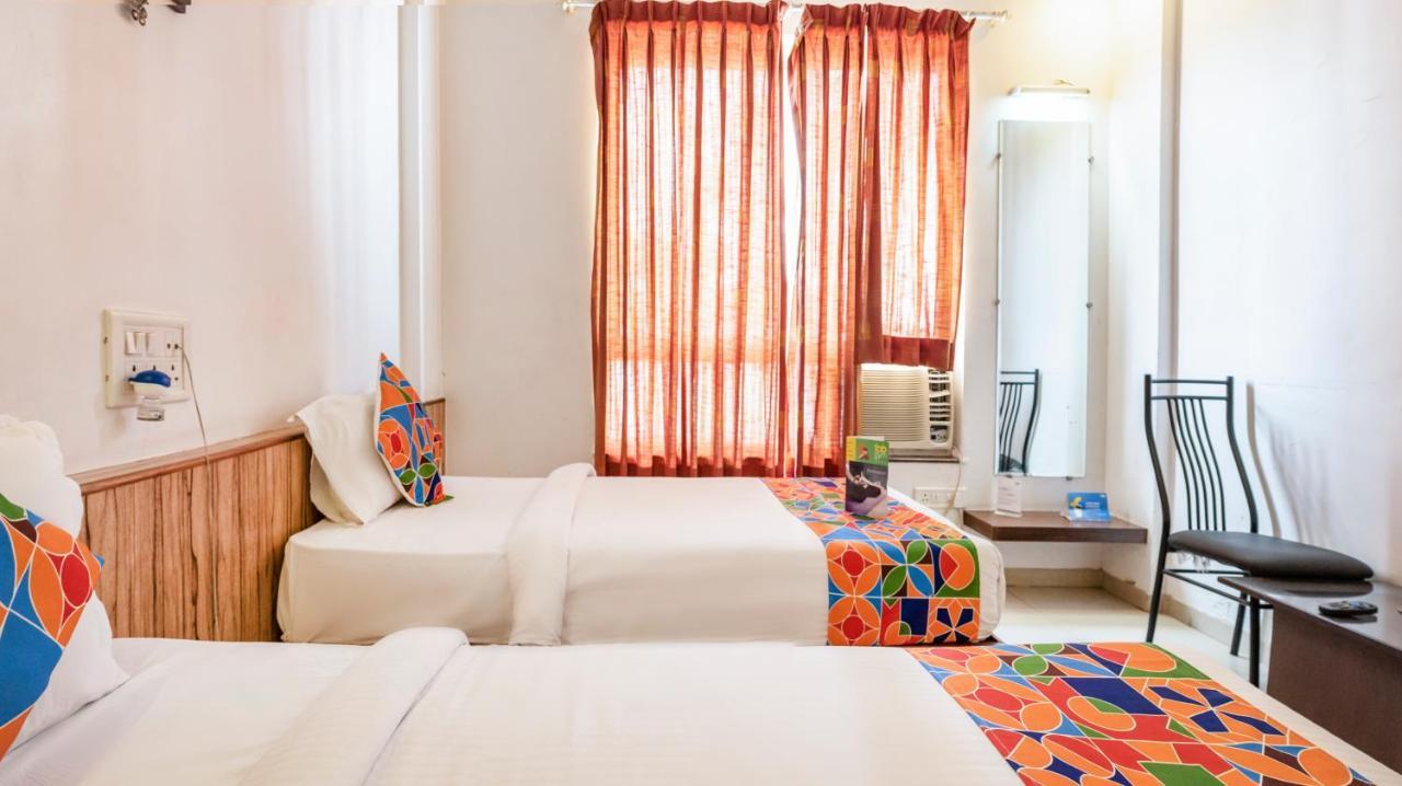 Oyo 24197 Saptaruchi Hotel Pimpri-Chinchwad Esterno foto